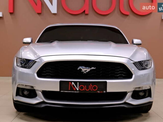 Серый Форд Мустанг, объемом двигателя 2.3 л и пробегом 91 тыс. км за 13900 $, фото 1 на Automoto.ua