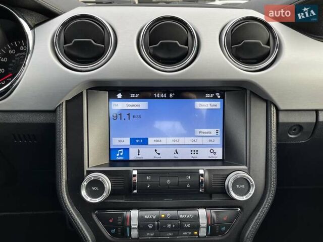 Серый Форд Мустанг, объемом двигателя 2.26 л и пробегом 98 тыс. км за 16700 $, фото 52 на Automoto.ua