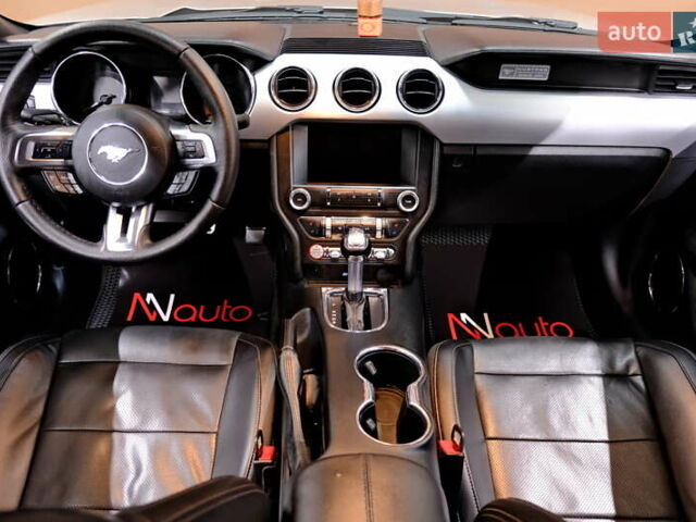 Серый Форд Мустанг, объемом двигателя 2.3 л и пробегом 91 тыс. км за 13900 $, фото 37 на Automoto.ua