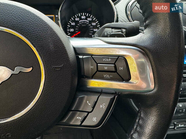 Серый Форд Мустанг, объемом двигателя 3.7 л и пробегом 126 тыс. км за 18440 $, фото 14 на Automoto.ua