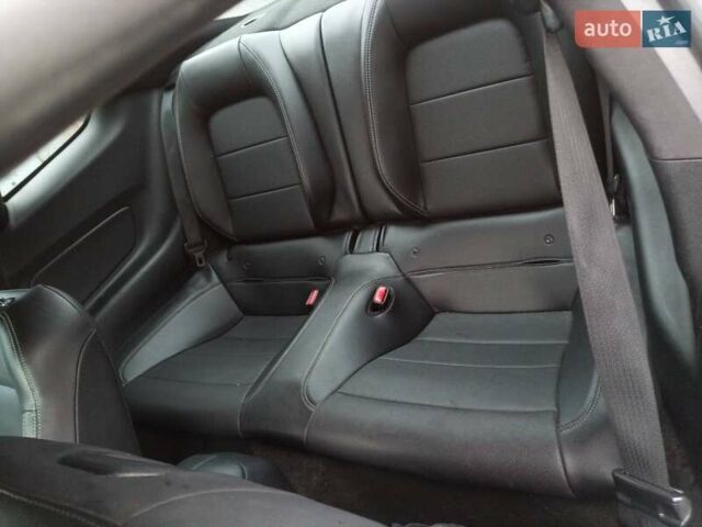 Сірий Форд Мустанг, об'ємом двигуна 2.26 л та пробігом 138 тис. км за 10600 $, фото 4 на Automoto.ua