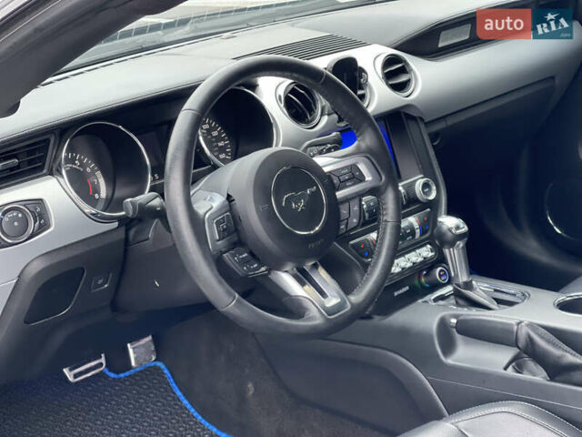 Серый Форд Мустанг, объемом двигателя 2.26 л и пробегом 80 тыс. км за 17500 $, фото 16 на Automoto.ua