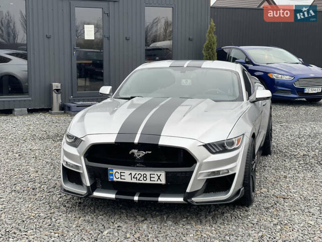 Серый Форд Мустанг, объемом двигателя 2.26 л и пробегом 80 тыс. км за 17500 $, фото 1 на Automoto.ua