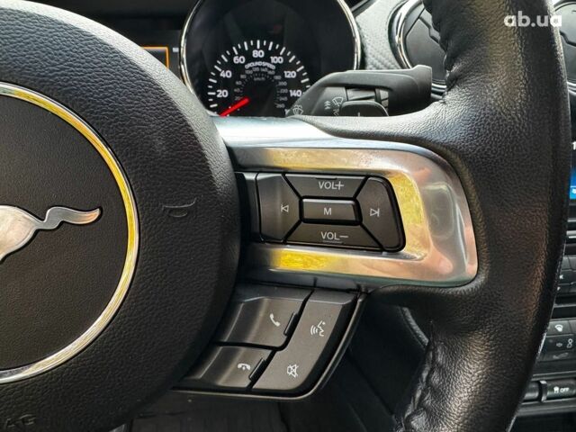 Серый Форд Мустанг, объемом двигателя 3.7 л и пробегом 126 тыс. км за 18440 $, фото 14 на Automoto.ua