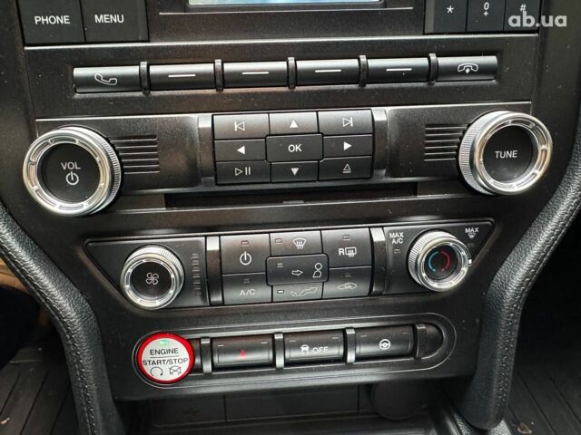 Серый Форд Мустанг, объемом двигателя 3.7 л и пробегом 126 тыс. км за 18440 $, фото 18 на Automoto.ua