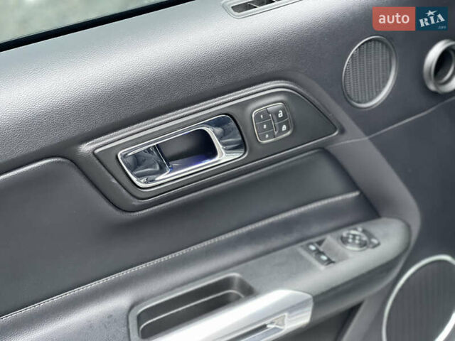 Серый Форд Мустанг, объемом двигателя 2.26 л и пробегом 80 тыс. км за 17500 $, фото 20 на Automoto.ua