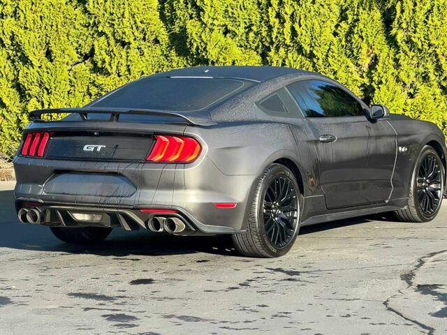 Серый Форд Мустанг, объемом двигателя 5 л и пробегом 39 тыс. км за 16500 $, фото 4 на Automoto.ua