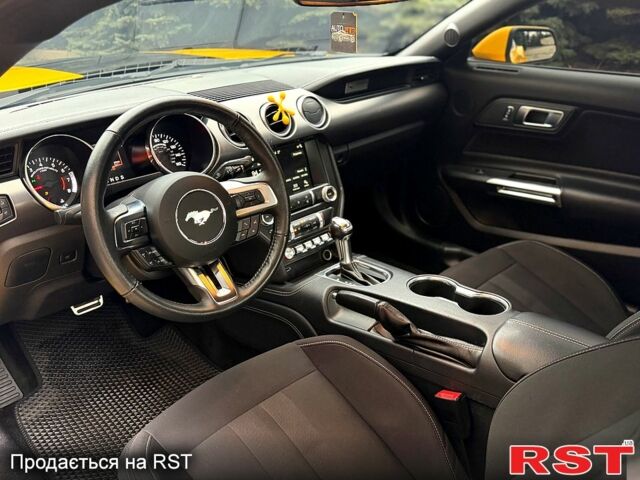 Сірий Форд Мустанг, об'ємом двигуна 2.3 л та пробігом 107 тис. км за 19999 $, фото 6 на Automoto.ua