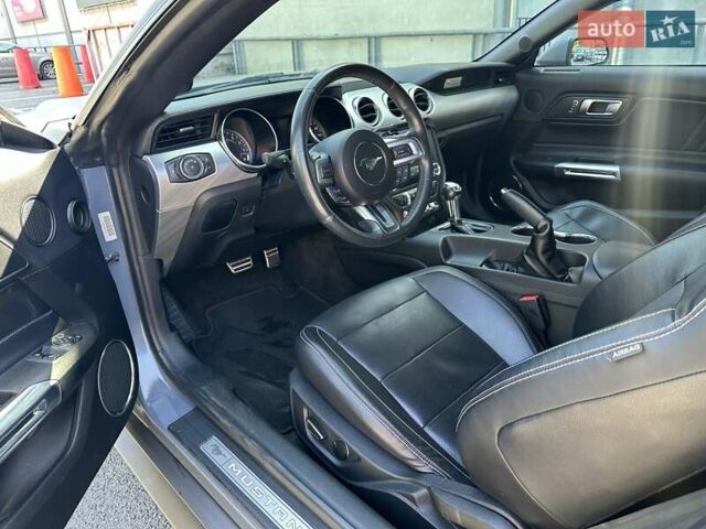 Серый Форд Мустанг, объемом двигателя 4.95 л и пробегом 67 тыс. км за 27600 $, фото 31 на Automoto.ua