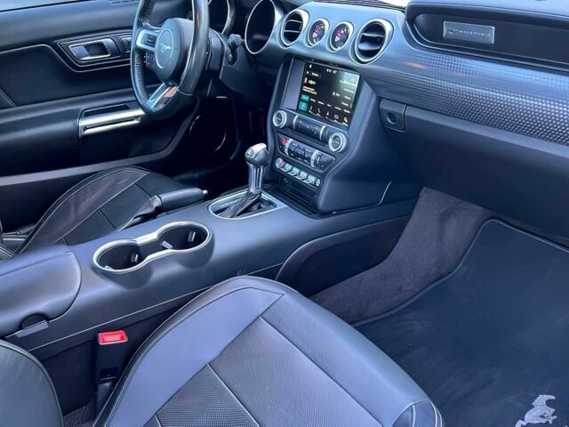 Серый Форд Мустанг, объемом двигателя 5 л и пробегом 39 тыс. км за 16500 $, фото 11 на Automoto.ua