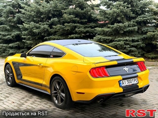 Серый Форд Мустанг, объемом двигателя 2.3 л и пробегом 107 тыс. км за 19999 $, фото 3 на Automoto.ua