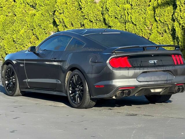 Серый Форд Мустанг, объемом двигателя 5 л и пробегом 39 тыс. км за 16500 $, фото 6 на Automoto.ua