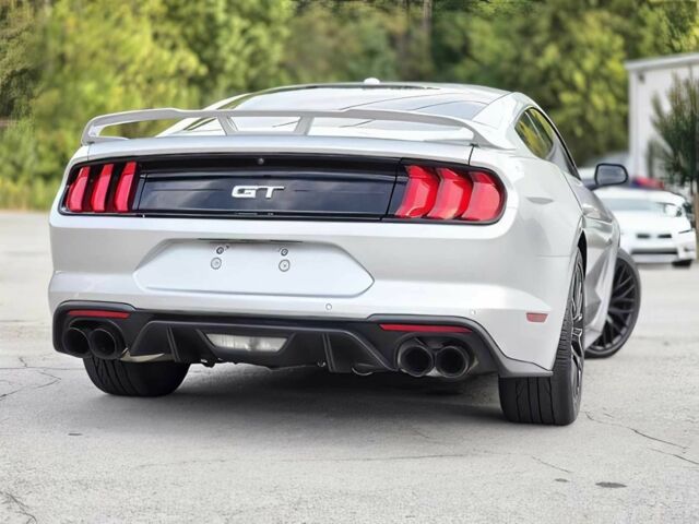 Серый Форд Мустанг, объемом двигателя 5 л и пробегом 46 тыс. км за 18900 $, фото 5 на Automoto.ua