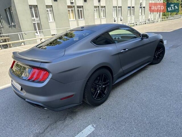 Серый Форд Мустанг, объемом двигателя 4.95 л и пробегом 67 тыс. км за 27600 $, фото 7 на Automoto.ua