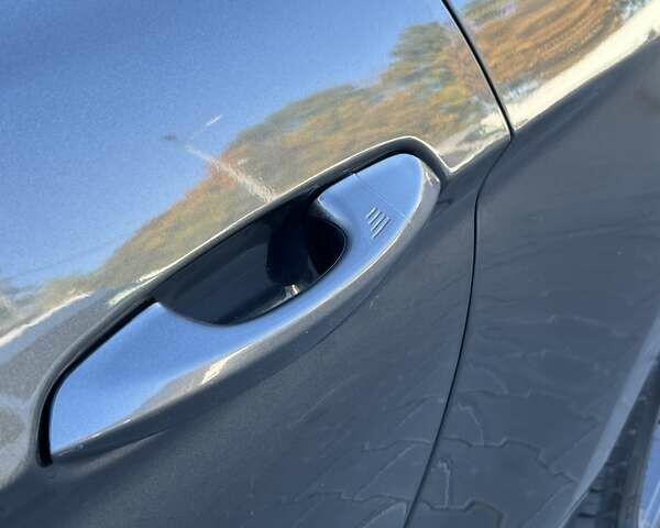 Серый Форд Мустанг, объемом двигателя 2.26 л и пробегом 27 тыс. км за 19100 $, фото 43 на Automoto.ua