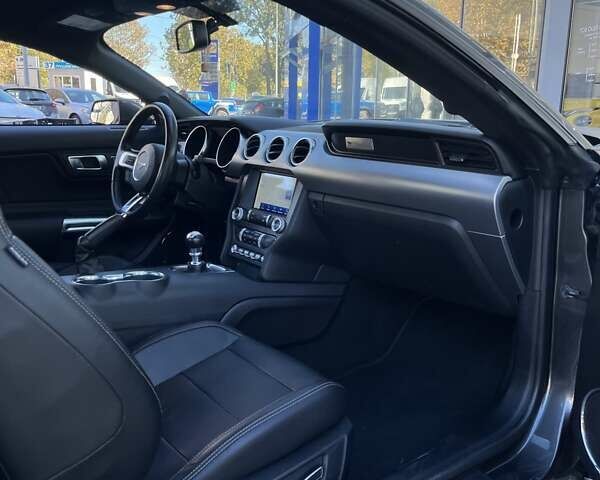 Серый Форд Мустанг, объемом двигателя 2.26 л и пробегом 27 тыс. км за 19100 $, фото 22 на Automoto.ua