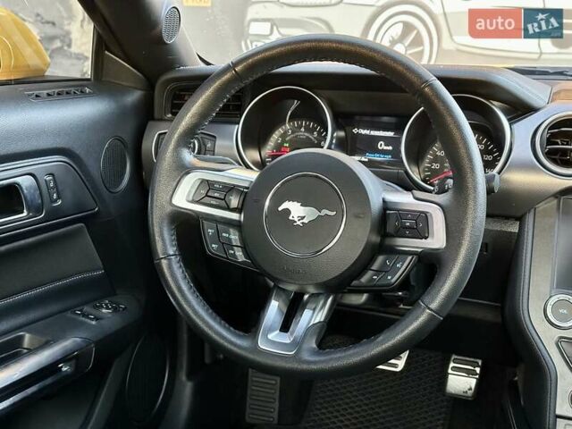 Серый Форд Мустанг, объемом двигателя 2.26 л и пробегом 107 тыс. км за 18000 $, фото 11 на Automoto.ua