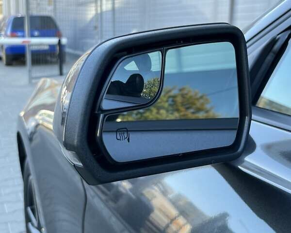 Серый Форд Мустанг, объемом двигателя 2.26 л и пробегом 27 тыс. км за 19100 $, фото 42 на Automoto.ua