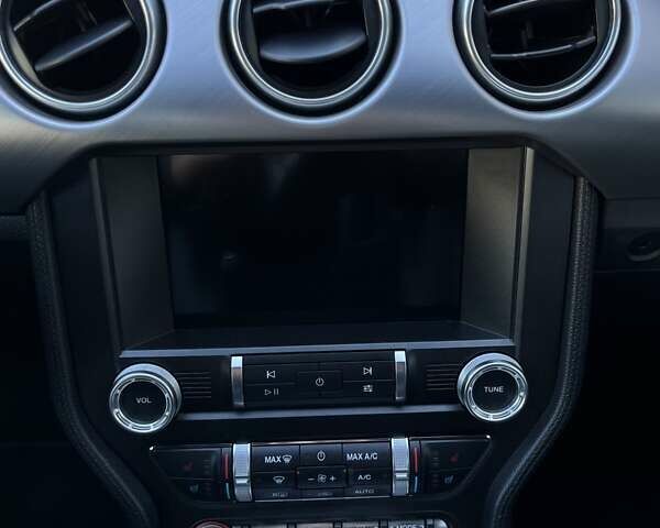 Серый Форд Мустанг, объемом двигателя 2.26 л и пробегом 27 тыс. км за 19100 $, фото 28 на Automoto.ua