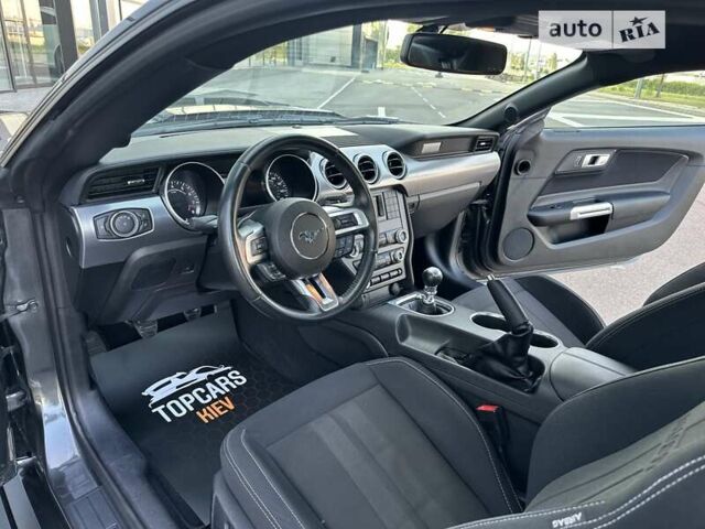Серый Форд Мустанг, объемом двигателя 5 л и пробегом 10 тыс. км за 35700 $, фото 40 на Automoto.ua
