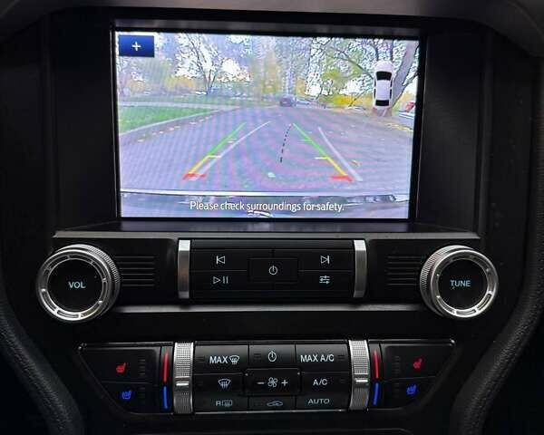 Серый Форд Мустанг, объемом двигателя 2.26 л и пробегом 85 тыс. км за 21500 $, фото 6 на Automoto.ua