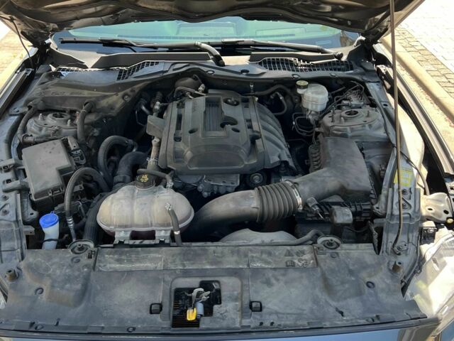 Сірий Форд Мустанг, об'ємом двигуна 0 л та пробігом 52 тис. км за 25000 $, фото 8 на Automoto.ua
