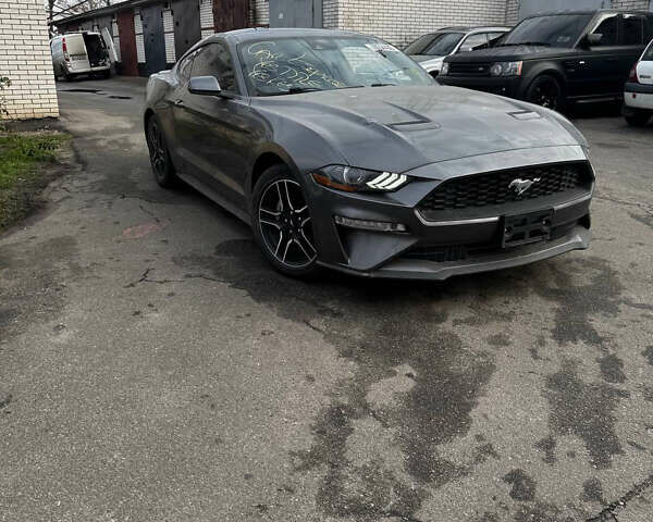 Серый Форд Мустанг, объемом двигателя 2.3 л и пробегом 69 тыс. км за 13800 $, фото 2 на Automoto.ua