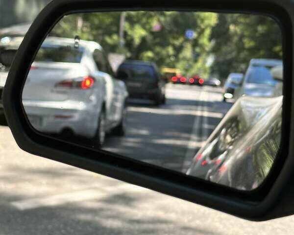 Серый Форд Мустанг, объемом двигателя 2.3 л и пробегом 10 тыс. км за 28300 $, фото 2 на Automoto.ua