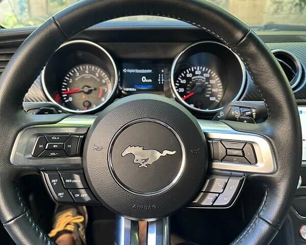 Серый Форд Мустанг, объемом двигателя 2.3 л и пробегом 10 тыс. км за 28300 $, фото 3 на Automoto.ua