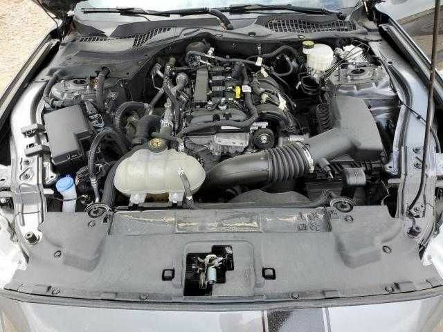 Сірий Форд Мустанг, об'ємом двигуна 2.3 л та пробігом 34 тис. км за 11000 $, фото 10 на Automoto.ua
