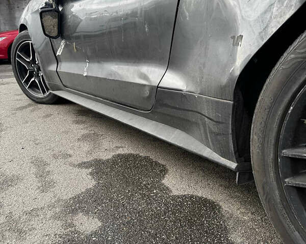 Серый Форд Мустанг, объемом двигателя 2.3 л и пробегом 69 тыс. км за 13800 $, фото 14 на Automoto.ua