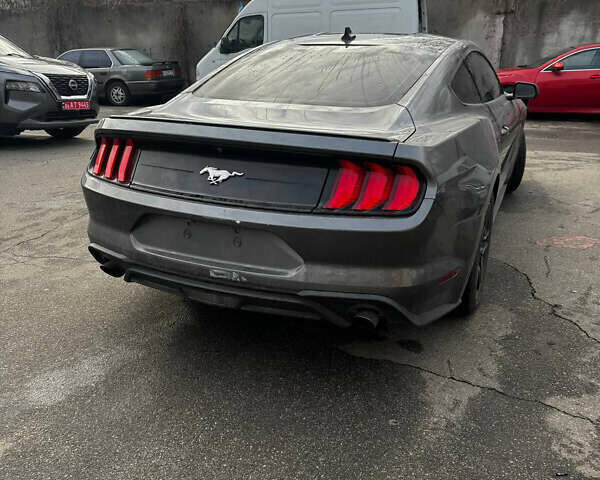 Серый Форд Мустанг, объемом двигателя 2.3 л и пробегом 69 тыс. км за 13800 $, фото 1 на Automoto.ua