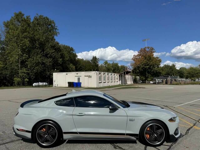 Серый Форд Мустанг, объемом двигателя 5 л и пробегом 23 тыс. км за 28000 $, фото 7 на Automoto.ua