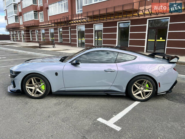 Серый Форд Мустанг, объемом двигателя 5 л и пробегом 8 тыс. км за 70000 $, фото 2 на Automoto.ua