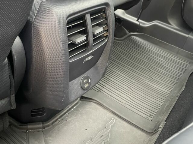 Серый Форд Мустанг, объемом двигателя 0 л и пробегом 68 тыс. км за 26000 $, фото 18 на Automoto.ua