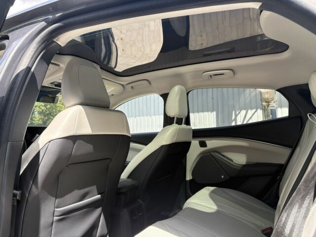 Форд Мустанг 2020 в Хмельницком на Automoto.ua Серый Форд Мустанг, объемом двигателя 0 л и пробегом 28 тыс. км за 25500 $, фото 12 на Automoto.ua