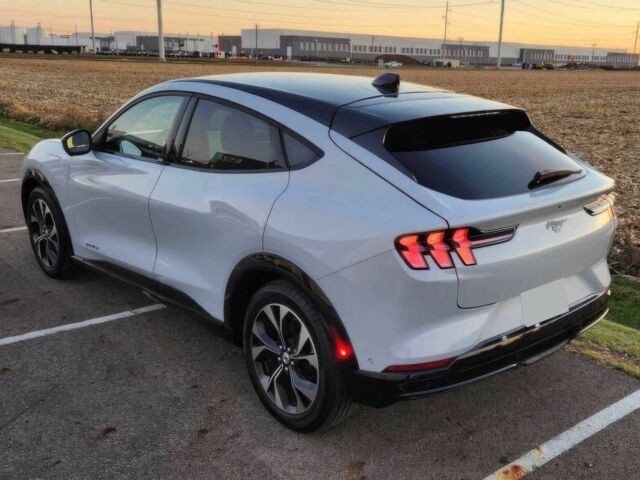 Серый Форд Мустанг, объемом двигателя 0 л и пробегом 28 тыс. км за 17600 $, фото 4 на Automoto.ua