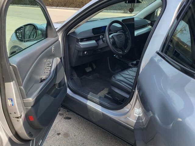 Серый Форд Мустанг, объемом двигателя 0 л и пробегом 81 тыс. км за 22499 $, фото 3 на Automoto.ua