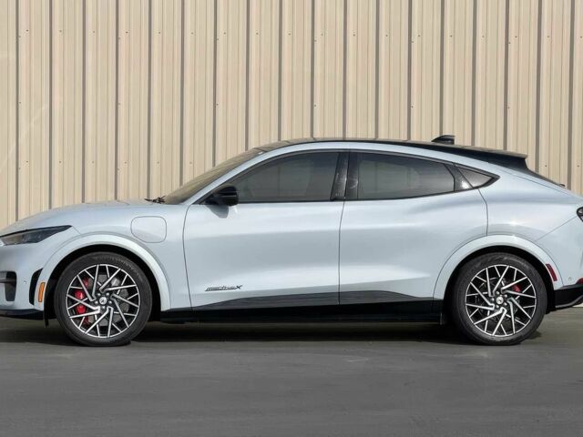 Сірий Форд Мустанг, об'ємом двигуна 0 л та пробігом 7 тис. км за 12000 $, фото 2 на Automoto.ua