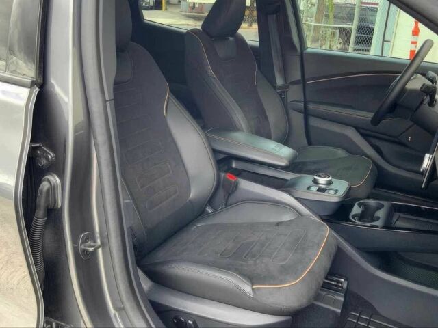 Серый Форд Мустанг, объемом двигателя 0 л и пробегом 28 тыс. км за 25900 $, фото 9 на Automoto.ua