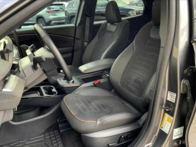 Серый Форд Мустанг, объемом двигателя 0 л и пробегом 28 тыс. км за 25900 $, фото 8 на Automoto.ua