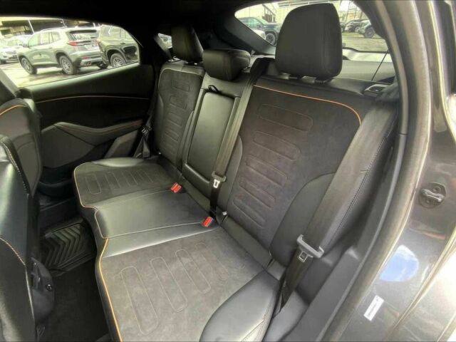 Серый Форд Мустанг, объемом двигателя 0 л и пробегом 28 тыс. км за 25900 $, фото 11 на Automoto.ua