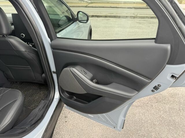 Серый Форд Мустанг, объемом двигателя 0 л и пробегом 3 тыс. км за 26000 $, фото 10 на Automoto.ua