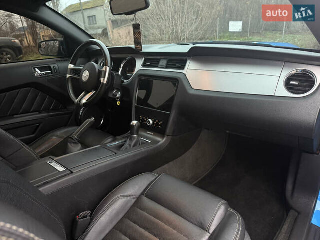 Синий Форд Мустанг, объемом двигателя 3.73 л и пробегом 290 тыс. км за 12799 $, фото 6 на Automoto.ua