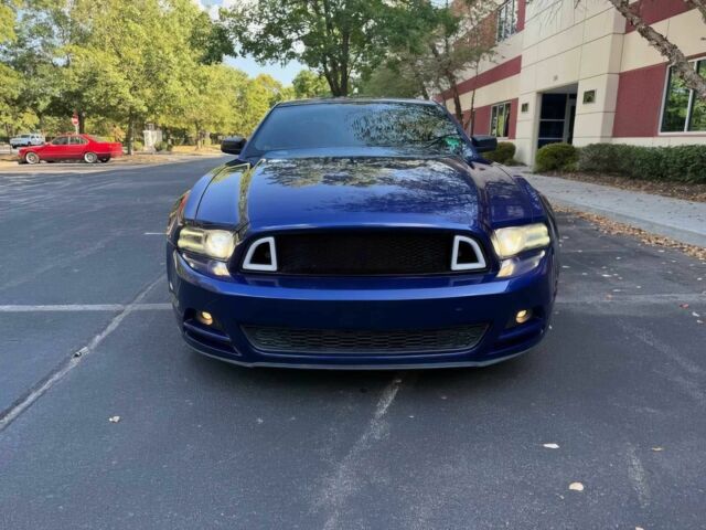 Синій Форд Мустанг, об'ємом двигуна 3.7 л та пробігом 89 тис. км за 2900 $, фото 1 на Automoto.ua