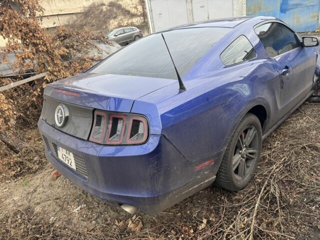 Синій Форд Мустанг, об'ємом двигуна 3.7 л та пробігом 50 тис. км за 5000 $, фото 2 на Automoto.ua