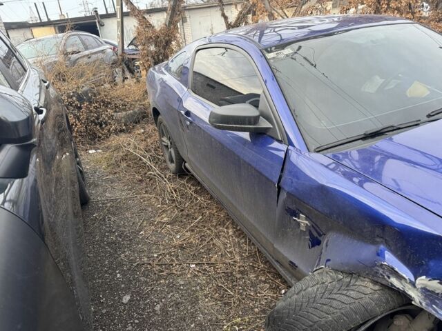 Синій Форд Мустанг, об'ємом двигуна 3.7 л та пробігом 50 тис. км за 5000 $, фото 5 на Automoto.ua