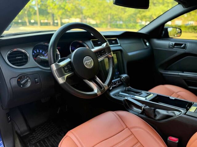 Синій Форд Мустанг, об'ємом двигуна 3.7 л та пробігом 89 тис. км за 2900 $, фото 10 на Automoto.ua