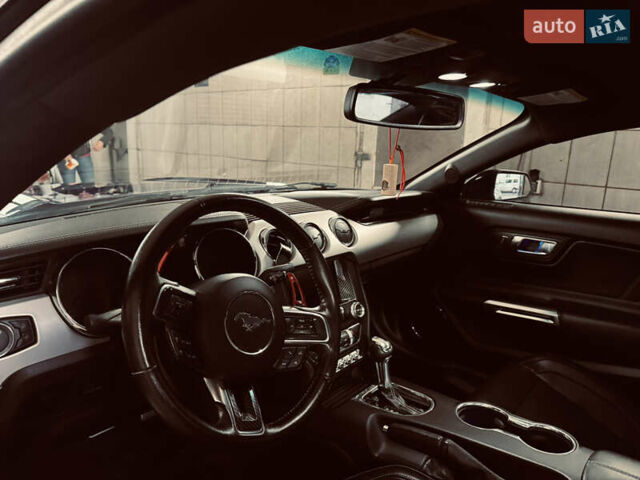 Синий Форд Мустанг, объемом двигателя 2.3 л и пробегом 128 тыс. км за 15800 $, фото 33 на Automoto.ua