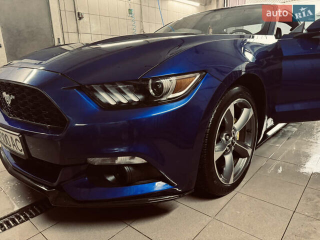 Синий Форд Мустанг, объемом двигателя 2.3 л и пробегом 128 тыс. км за 15800 $, фото 26 на Automoto.ua